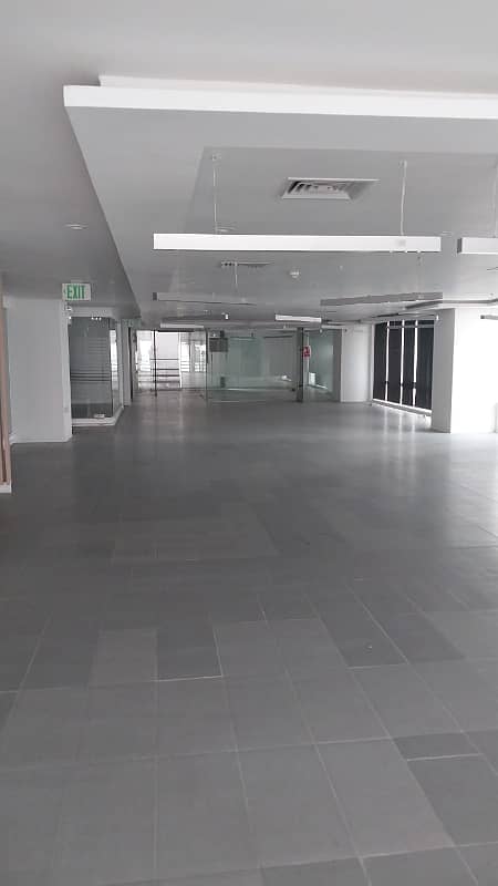 5850 Sqft Semi Furnished Office Available For Rent At Dolmen Clifton 9