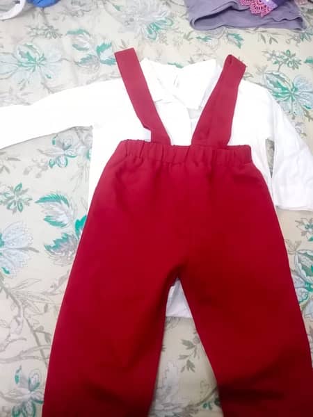 1 year baby boys dresses in a very good condition 9