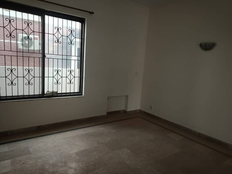 1 Kanal Beautiful House for Rent in L Block Phase 1 DHA Lahore 0