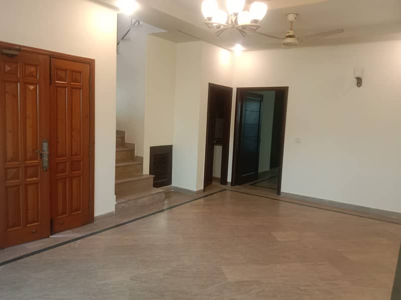 5 Marla Full House for Rent in Hot Location in D Block Phase 5 DHA Lahore 3