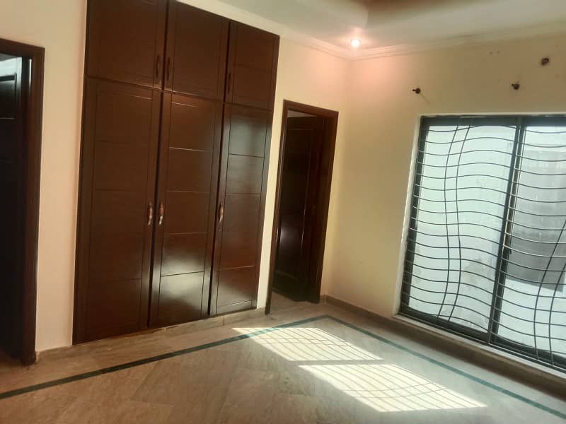 5 Marla Full House for Rent in Hot Location in D Block Phase 5 DHA Lahore 9