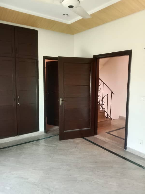 5 Marla Full House for Rent in Hot Location in D Block Phase 5 DHA Lahore 17