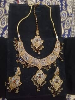 jewellery set made gold cont:0300 5200095