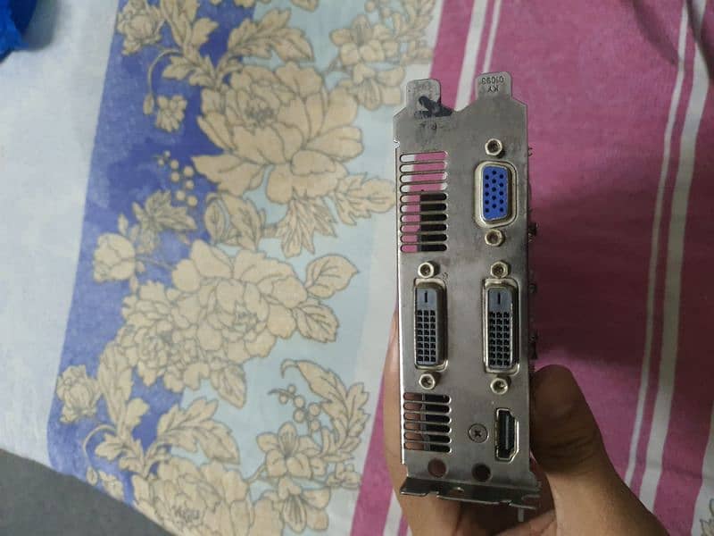 ASUS GTX 750 TI 2GB DDR5 2