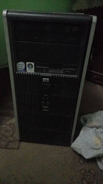 Hp Desktop computer dual core 2 with led keyboard mouse 1