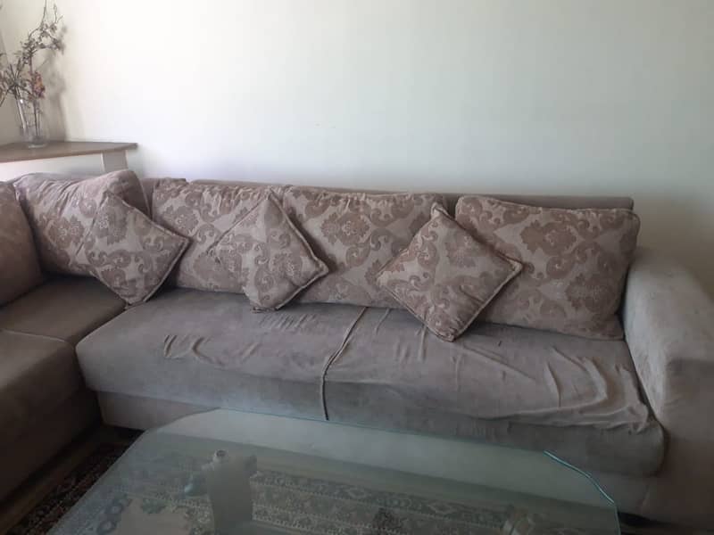 L-shaped corner sofa 3