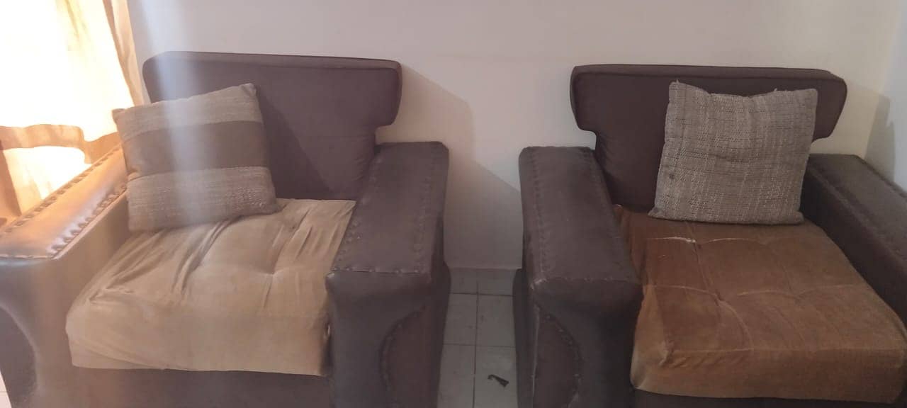7 seater sofa (leather+velvet) 5