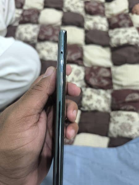 I want to sell my OnePlus Ace 2 pro 16+16-512 snapdragon 8+gen2 5