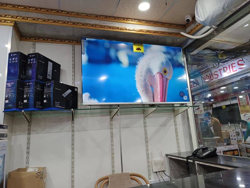 TCL 55 INCH - 4K HIGH QUALITY LED TV SMART 3 YEAR WARNNTY 03227191508 4