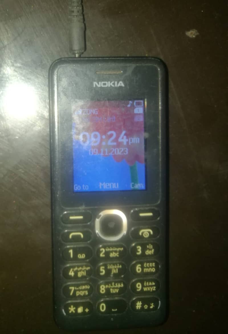 Nokia Asha 305 & Nokia 108 in good condition. 5