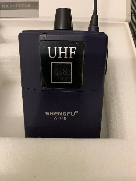 Shengfu W-14B Wireless Mic 7
