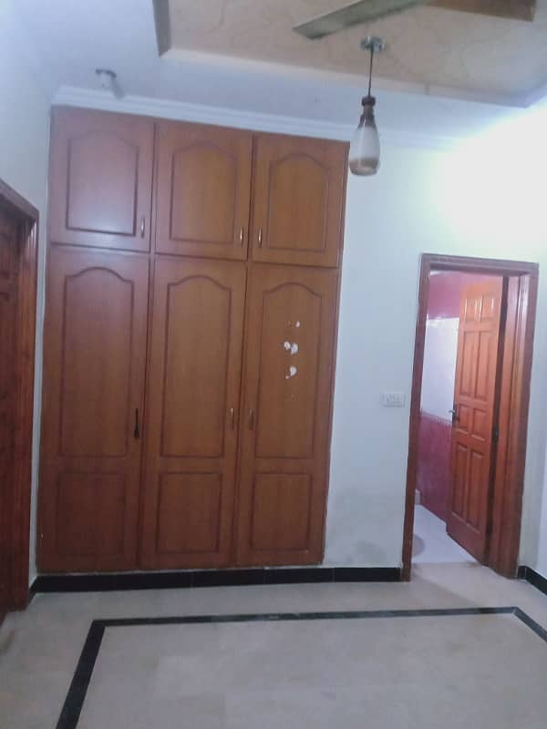 4 Marla Ground Portion Available For Rent in G13 4