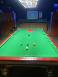 SNOOKER TABLE 8*10 WITH ARAMITH BELGIAN BALL SET (URGENT SALE)