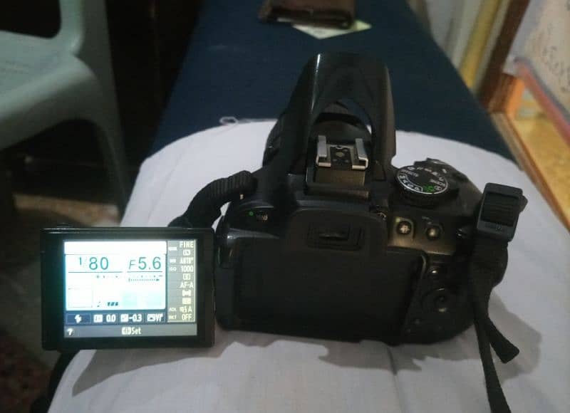 Nikon 5100 zabardast New halat m 4