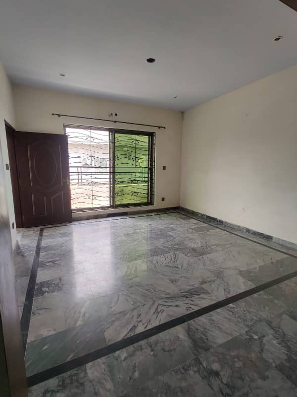 10 marla first floor portion for rent, sahafi colony main canal road Lahore 0