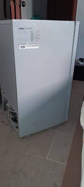 refrigerator mini 7