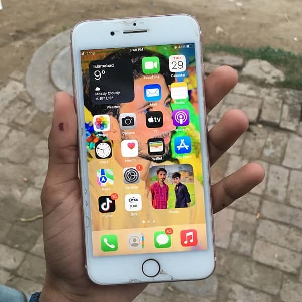 iphone 7 plus 128GB (PTA Approved) contact and WhatsApp 03402757803 0