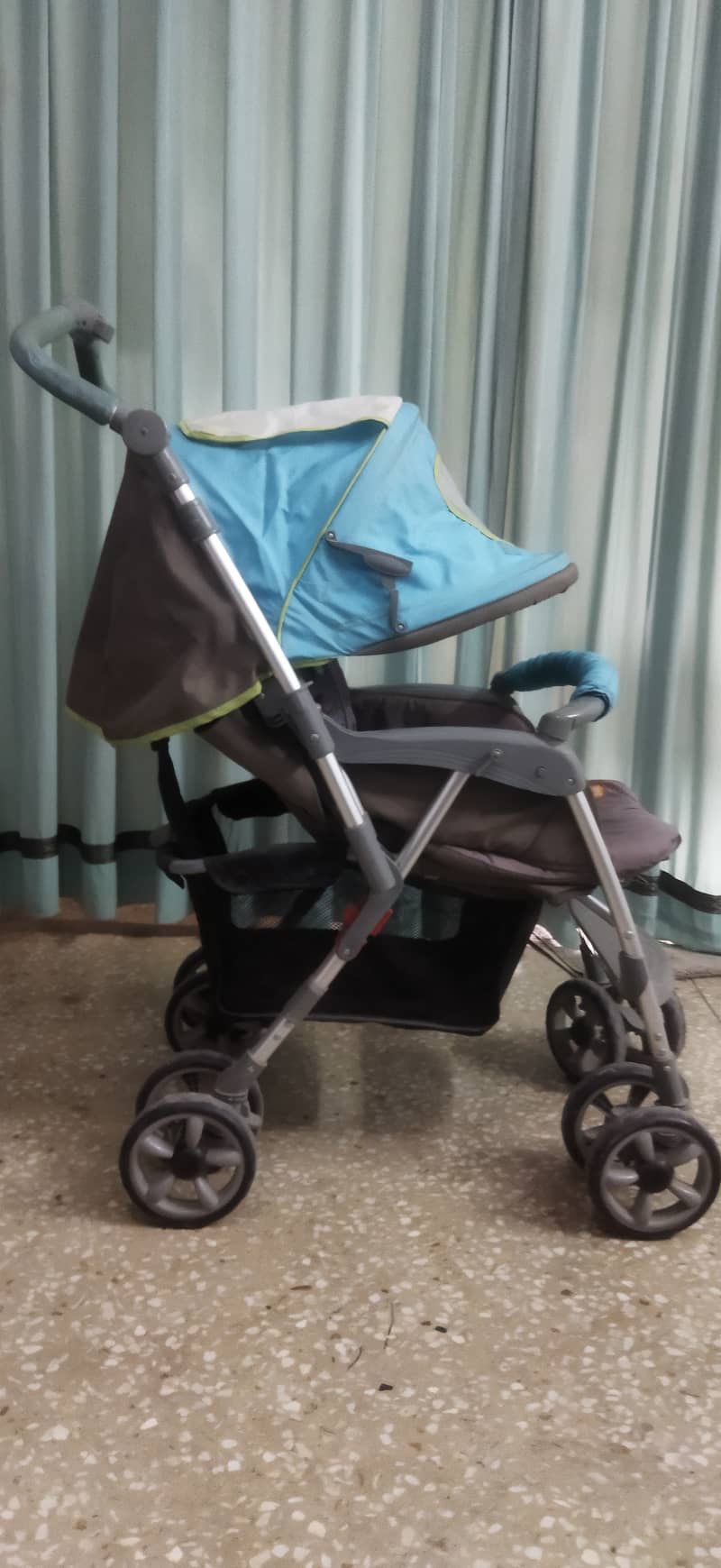 Junior's Brand imported baby stroller / pram 4
