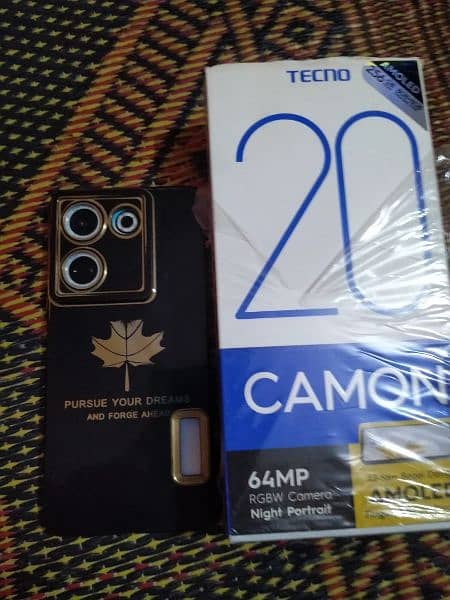 Tecno Camone  20   8/256. . +8 0