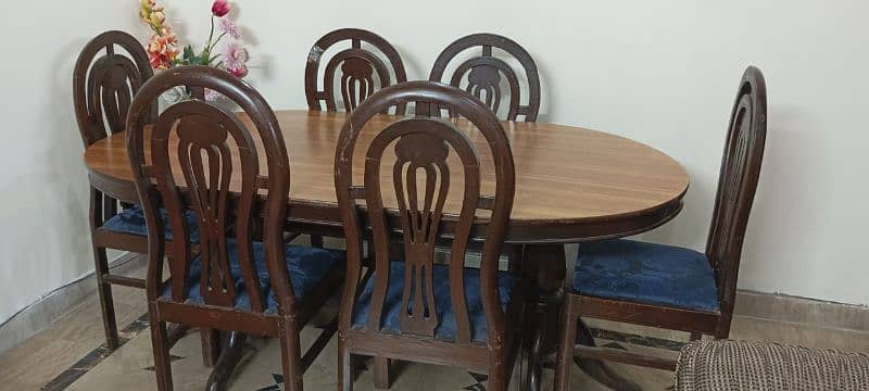 Diming Table with Chairs 0