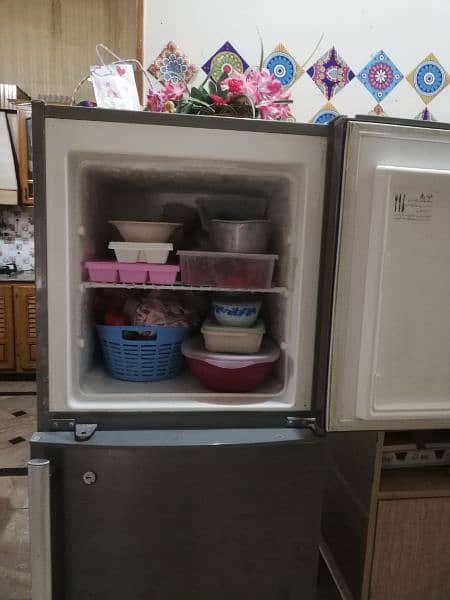 medium-sized fridge 2