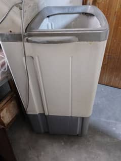Used washing machine and dryer 0