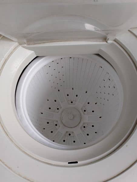 Used washing machine and dryer 8