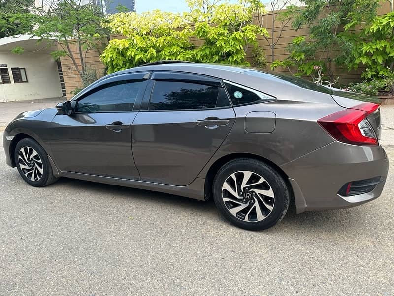 Honda Civic Vti Oriel Prosmatec UG 2017 Full Option One Hand Well Kept 7