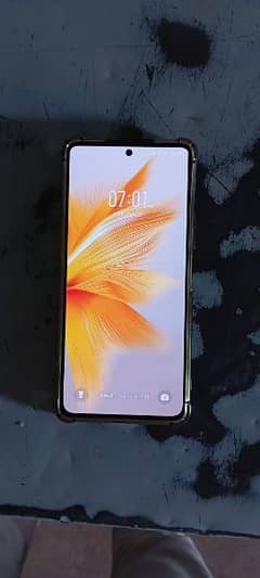INFINIX NOTE 30 PRO - 16GB / 256 GB FOR SALE