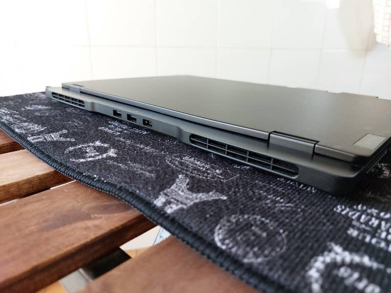 Lenovo Legion Slim 7 4KUHD R9 5900HX 16GB RTX 3050Ti 1TB Gaming Laptop 8