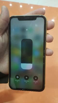 Iphone XR 64 Gb yellow color waterpack 10/10 condition