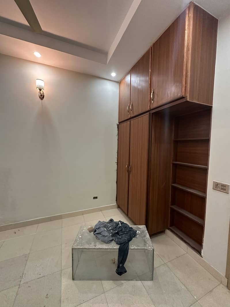 5 Marla House Available For Sale In Johar Town 7