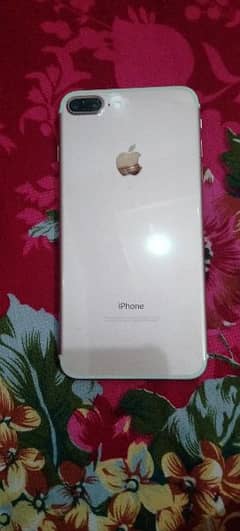 iphone 7 plus non pta  watsapp number 03207453702 condition 10 by 10