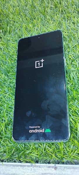 One plus 10 t 12gb ram rom 256gb only mobile 10/10  sim time used ha 3