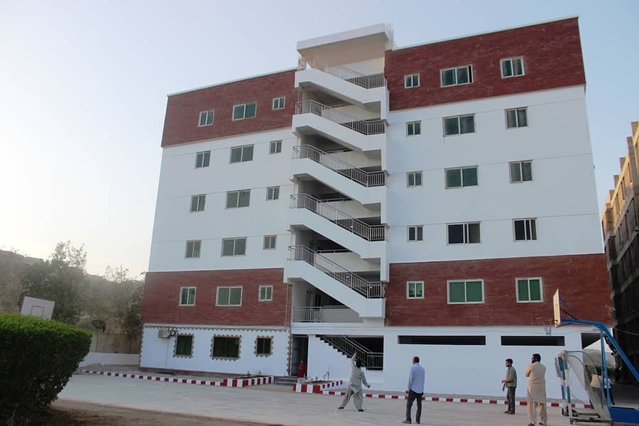 4 Rooms Apartment on Rent in Serena Hills North Karachi 0