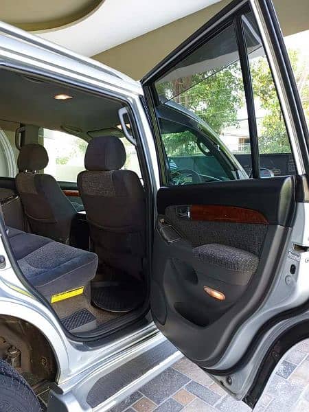 Toyota Prado TX 2.7 (7 Seater/without sunroof)
for sale 7