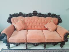 5 Seater Sofa set Chinioti with 3 tables, as good as new