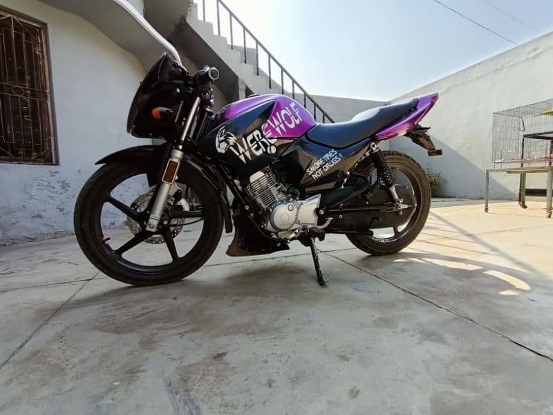 Yamaha ybr fully modified 4
