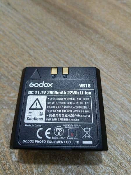 Godox V860ii  (Battery) For sale 1