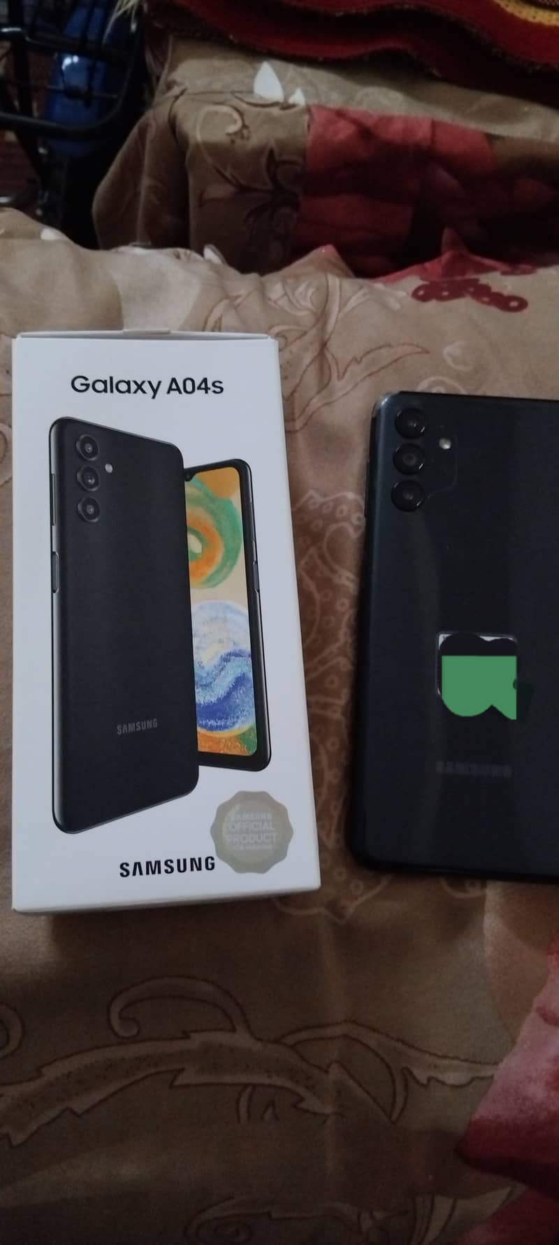 Samsung galaxy  A04s 2