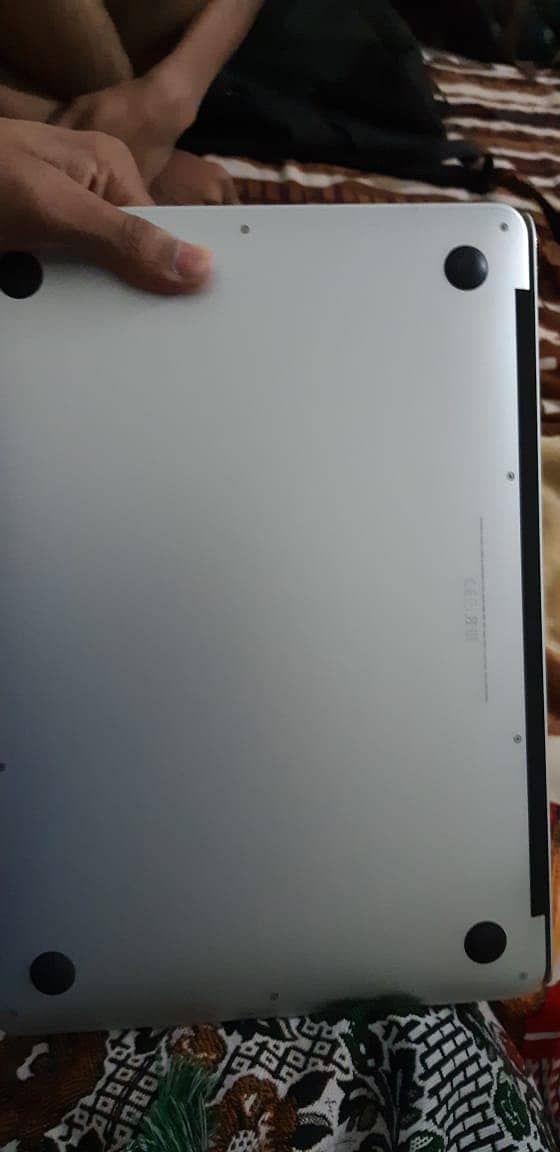 Gently Used MacBook Air 13-inch Early 2014 Model - Excellent Condition 2