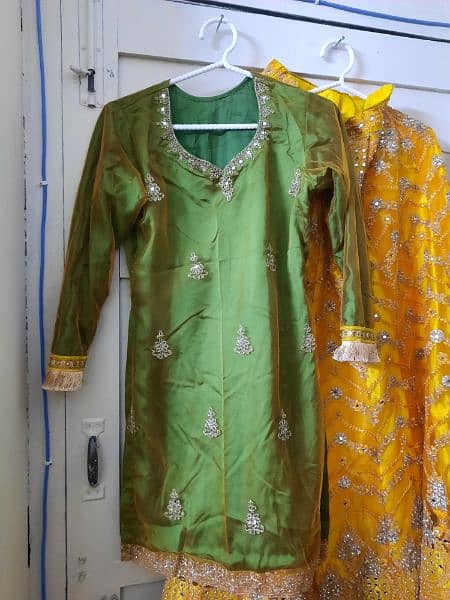 3 Piece Mehndi Dress for Sale : With Golden Tilla 15