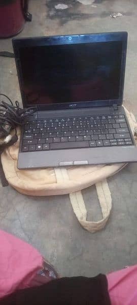Acer laptop i3 3rd generation 15000 good condition 1