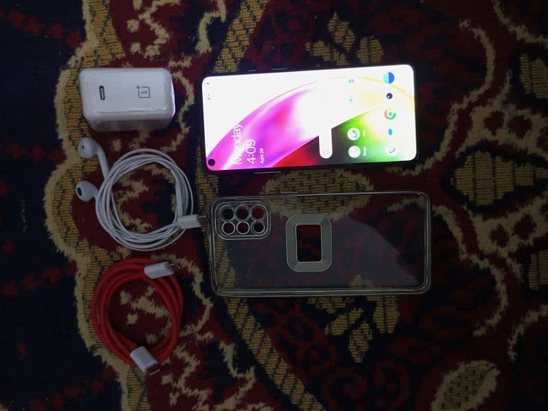 one plus 8T 12/256gb Condition 10/10 With original charger &Handsfree 1