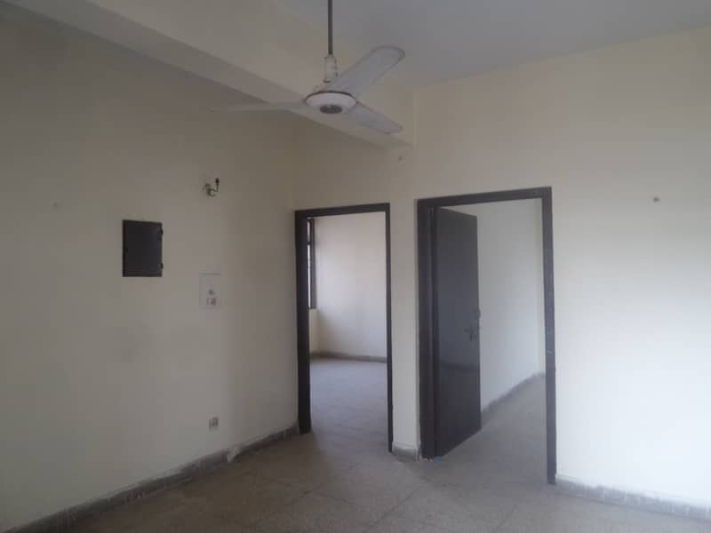 Stunning Flat Is Available For Sale In Askari 13 1