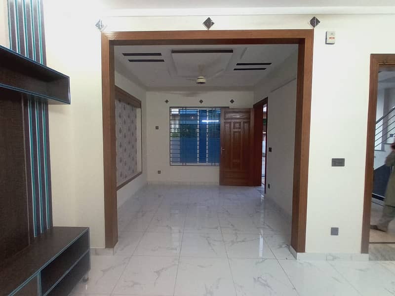 10 marla house available for rent in phase 3 bahria town rawalpindi 4
