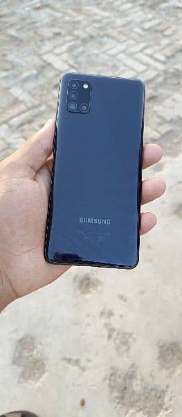 Samsung a31 4