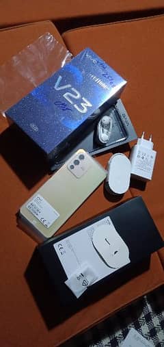 Vivo V23 5g 256 GB 12 GB Ram PTA proof hai Warranty ma hai New hai