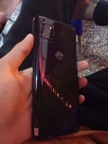 Motorola one 5G UW ace 1
