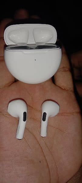 Earbuds Brand new 1